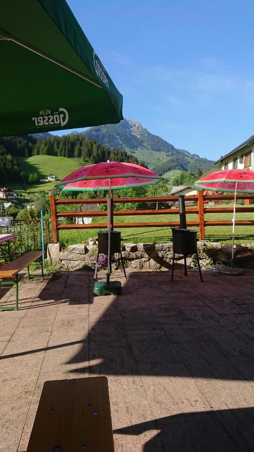 Gasthof Schonblick Hotel Russbach am Pass Gschuett Exterior photo